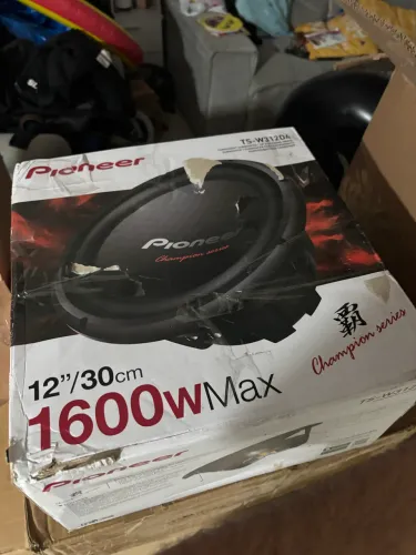 Subwoofer Pionner Champions Series 12