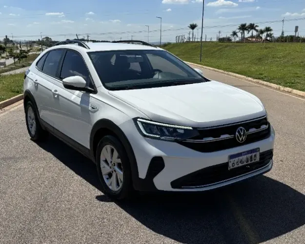 Volkswagen Nivus Comfortline 1.0 200 TSI Flex AUT 2023