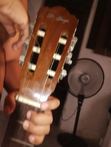 violão