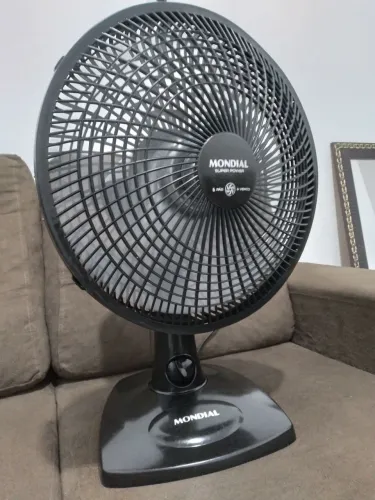 Ventilador mondial 30CM funcionando perfeitamente nada quebrado nem danificado