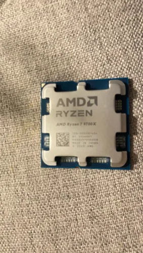 Processador AMD Ryzen 7 9700X AM5 - Novo