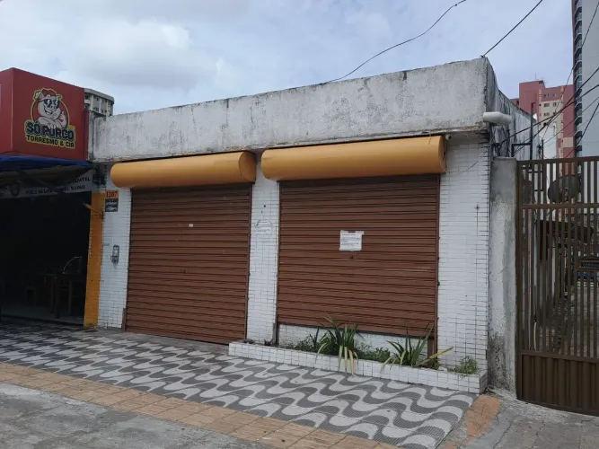 Prédio Comercial na Av Marquês de Herval - Locação