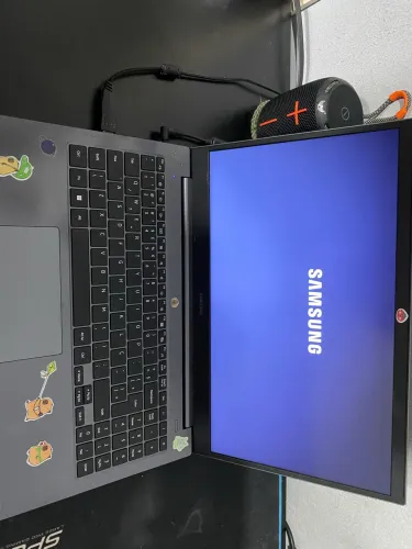 notebook samsung i5 8gb ram ssd 238 intel iris