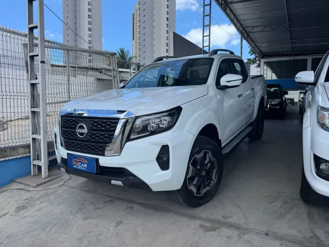 Nissan Frontier XE CD 4X4 2.3 Bi-TB Diesel Aut. 2025
