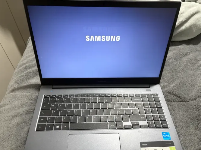 Notebook Samsung book intel core i3- super novo