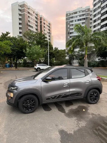 Renault Kwid Iconic 1.0 Flex 12V 5P Mec. 2026