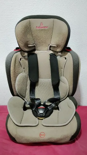 Cadeira de carro infantil