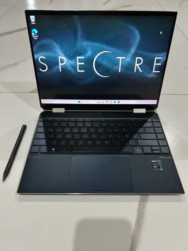 HP SPECTRE X360 i5-1135G7 8GB RAM 512 SSD TOUCH 