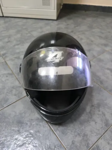 Capacete liberty 4