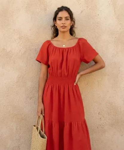 Vestido Vermelho Em Viscose. Látex Na Cintura. Tamanho G