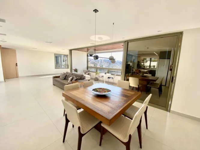 Apartamento com 4 quartos à venda em Belo Horizonte
