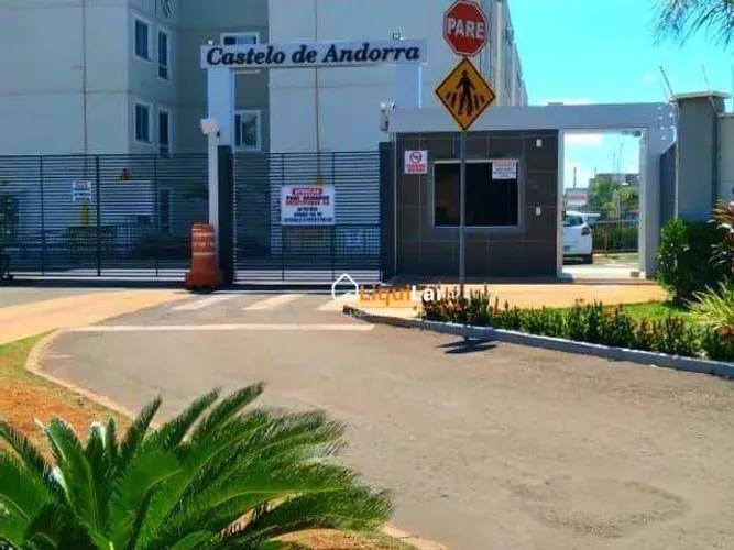 Apartamento no Bairro Pioneiros Semi Mobiliado