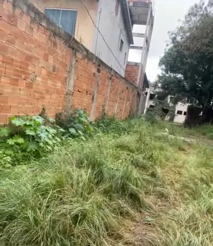 Oportunidade imperdível -Terreno em condomínio na Estrada do Gericinó