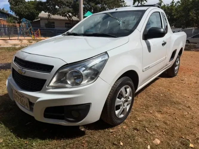 Chevrolet Montana LS 1.4 Econoflex 8V 2P 2015