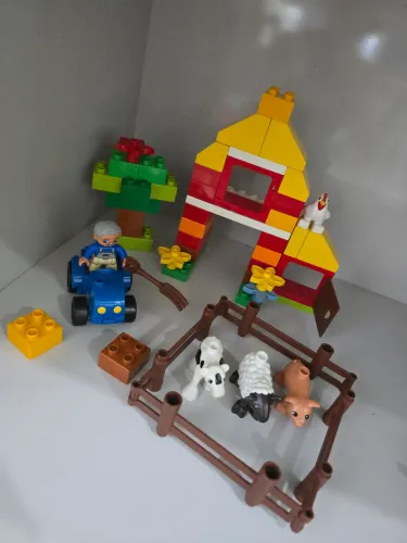Lego duplo minha primeira fazenda com base verde usado original