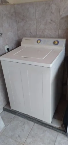 Máquina Lavar roupa Prosdócimo 10kg semi-nova