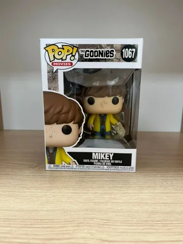 Funko Pop! Movies - The Goonies | Mikey #1067 Novo! Lacrado!