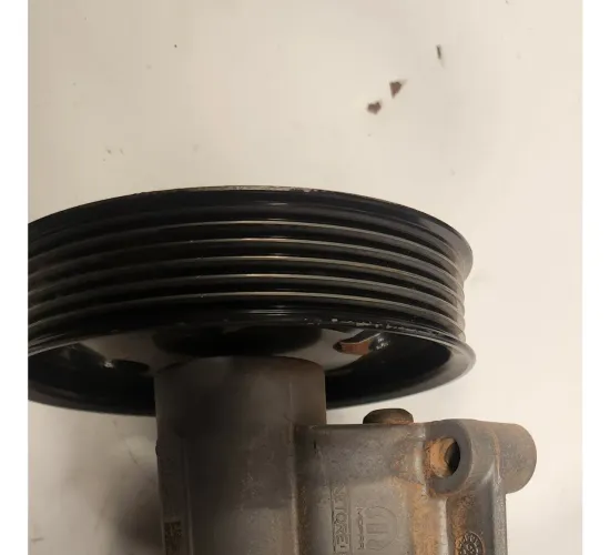 Bomba De Água Fiat Toro Original Usado 2018