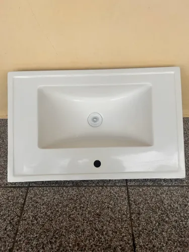 Tanques para banheiro e lavanderia