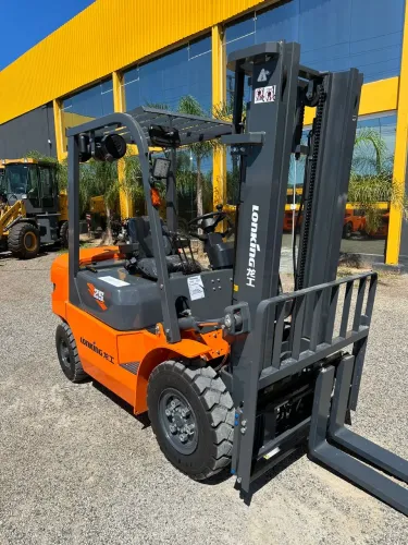 Empilhadeira Lonking FD25Diesel 2,5 Ton Torre Duplex 3 m Nova
