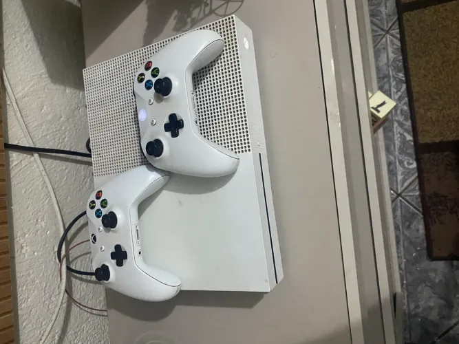 Xbox One S 1TB