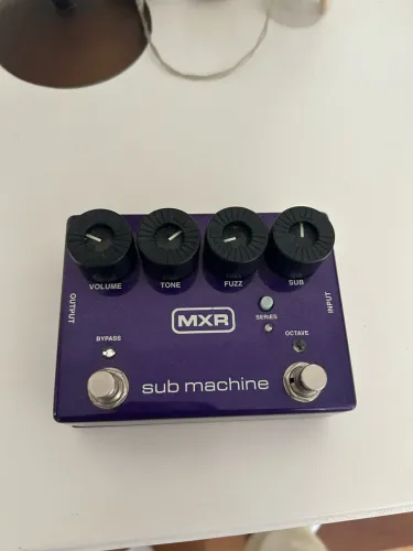 Pedal MXR SUB MACHINE FUZZ