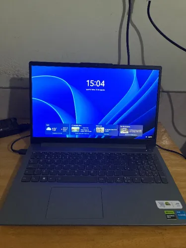 Notebook Lenovo LOQ CI5