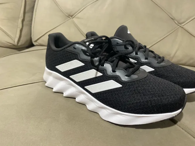 Tenis adidas original novo da Indonésias 