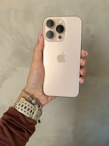 iPhone 16 Pro 128 GB DESERT 
