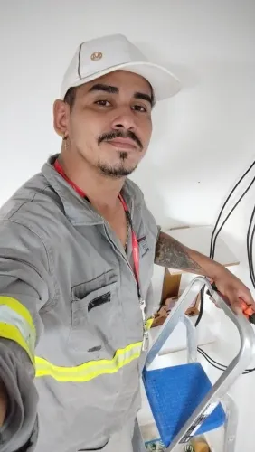 Eletricista profissional/residência e indústria