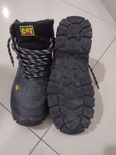 Bota Caterpillar masculina 
