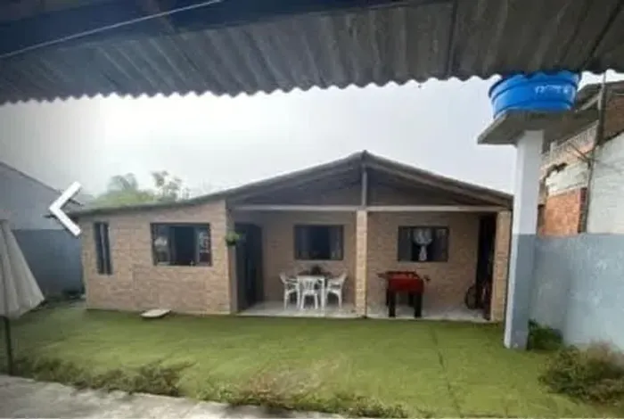 Vendo casa na praia Balneário Gaivotas 400m do mar
