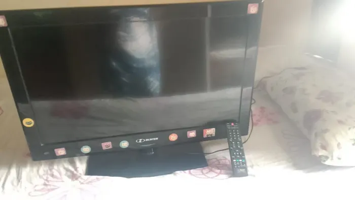 Televisão LED 32 polegadas BUSTER