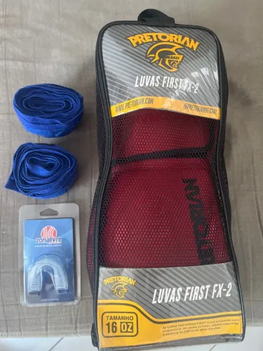 Kit Muay Thai - Luva, protetor bucal e bandagem