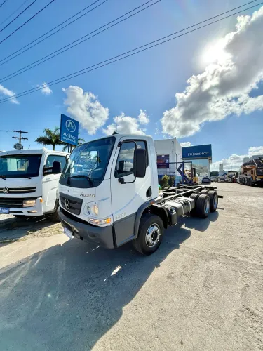 MB 1616 ACCELO 6x2 TRUQUINHO 2015/2016 (SOMOS LOJA)