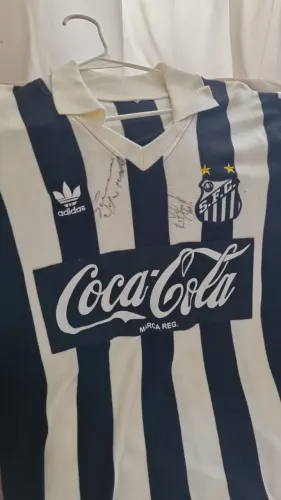 Camisa Santos Retrô - Década de 80 Assinada por Serginho Chulapa e Gilberto Costa