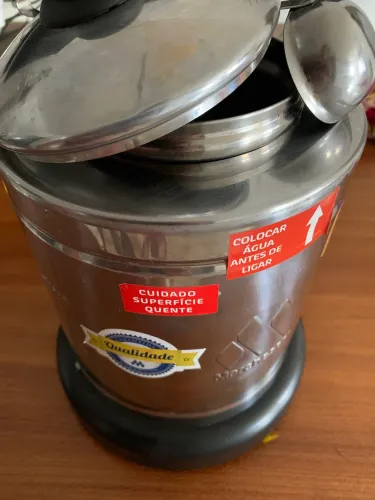Máquina para derreter chocolate