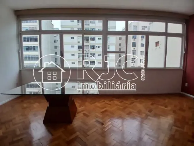 Apartamento : Padrão / Residencial / Tijuca