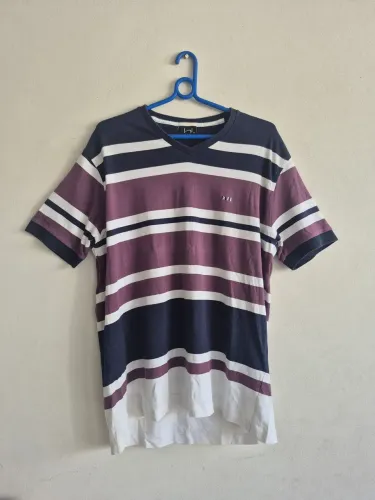T-Shirt MASCULINA Tamanho G