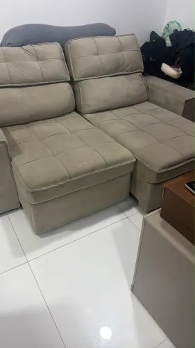 Vende-se sofá dois lugares