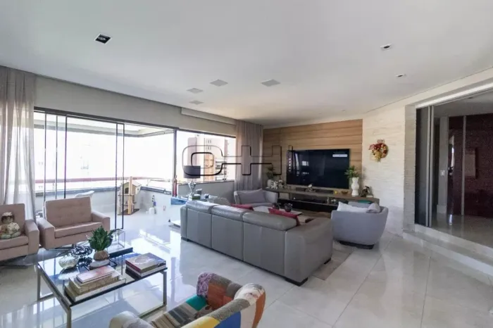 Aluguel Cobertura 5 Dormitórios - 700 m² Campo Belo