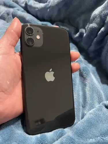 iPhone 11 64 g