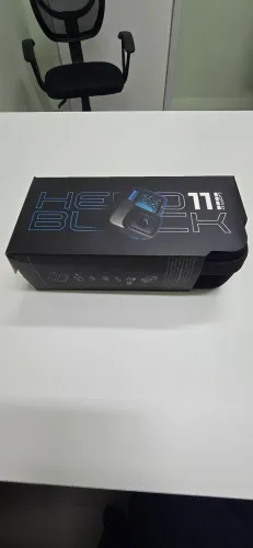 Câmera GoPro HERO11 e maleta de acessórios