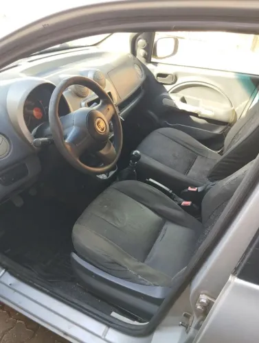 Fiat Uno Vivace Celeb. 1.0 EVO F.flex 8V 5P 2011