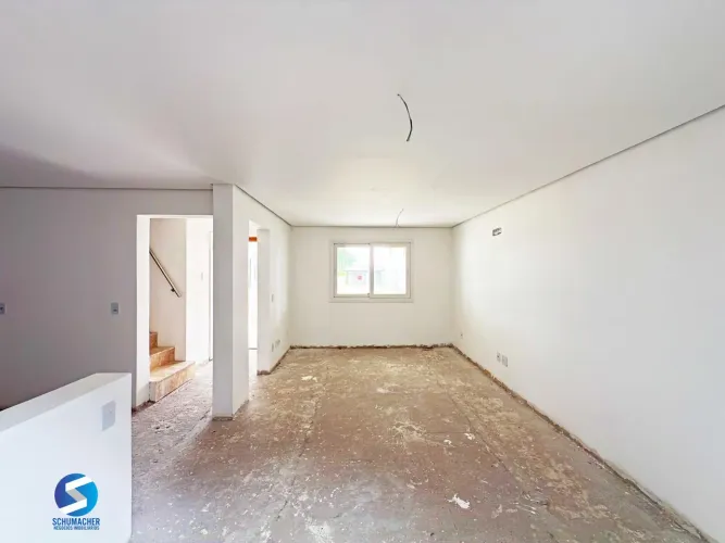 Vende-se casa em condomínio com 4 dormitórios (2 suítes), 3 vagas Tristeza