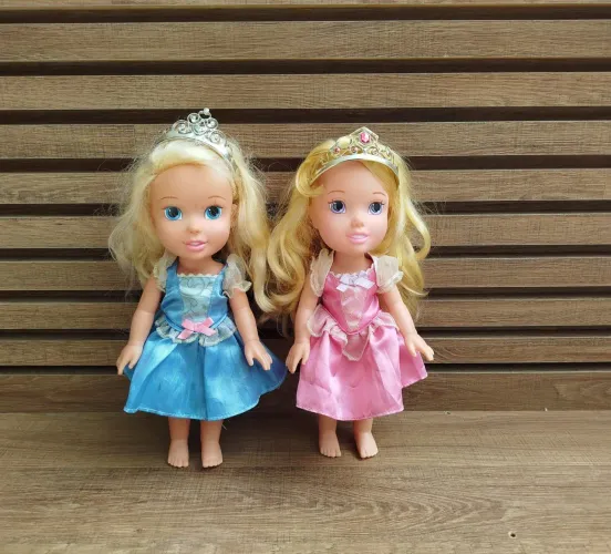Bonecas Princesas Disney Minha Primeira Princesa Grande Cinderela e Aurora Mimo<br>