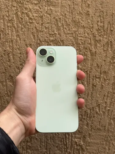 iPhone 15 | 93% de bateria | Impecável 