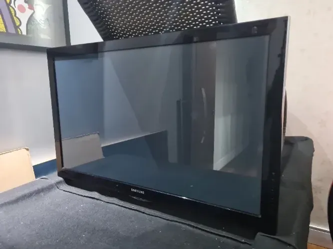 Tv de plasma 42 " Samsung com defeito 