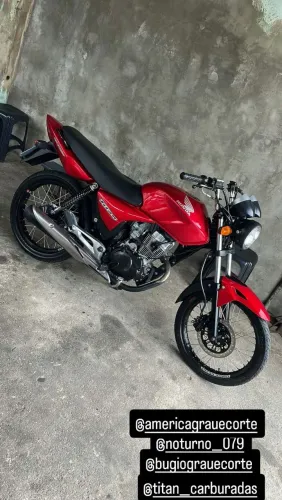 Vendo 150 titan 2008