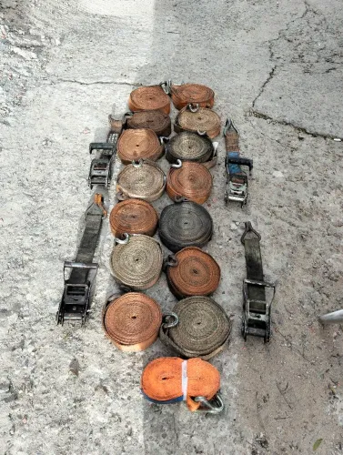 Catracas e cintos para carga
